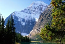 金年会体育:西媒:巴薩有意租借切爾西中場齊耶赫.